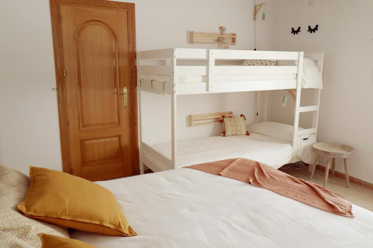 Casa Rural Ideal Para Escapadas Con Barbacoa Y Spa Tinarejos Eksteriør billede