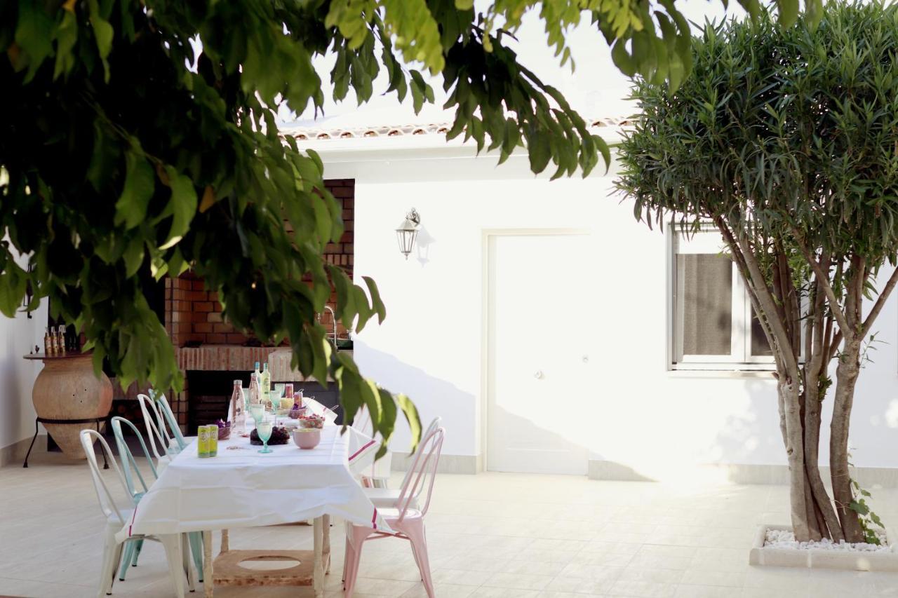 Casa Rural Ideal Para Escapadas Con Barbacoa Y Spa Tinarejos Eksteriør billede