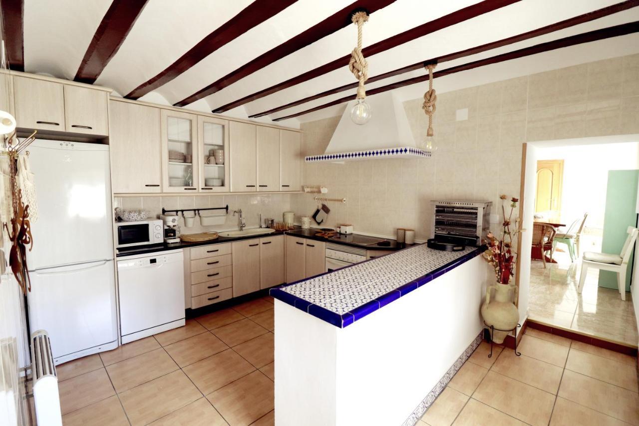 Casa Rural Ideal Para Escapadas Con Barbacoa Y Spa Tinarejos Eksteriør billede