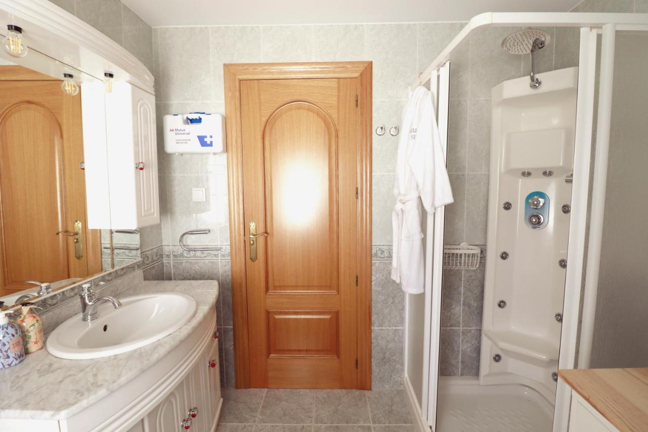 Casa Rural Ideal Para Escapadas Con Barbacoa Y Spa Tinarejos Eksteriør billede